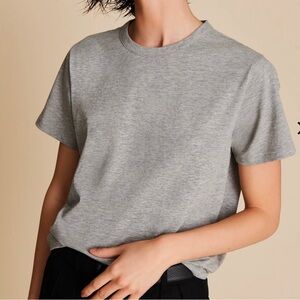 New SoldOutNYC Iconically Soft Perfect Tee